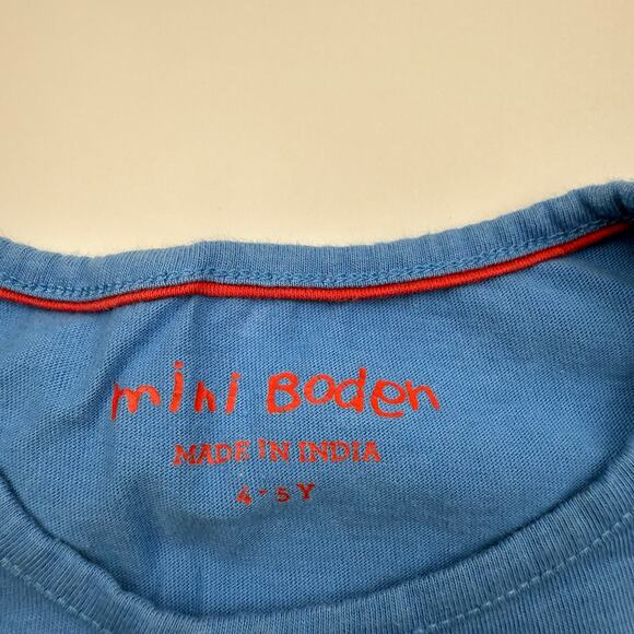 Mini Boden Puffer Fish Appliqué Tee - Picture 4 of 5